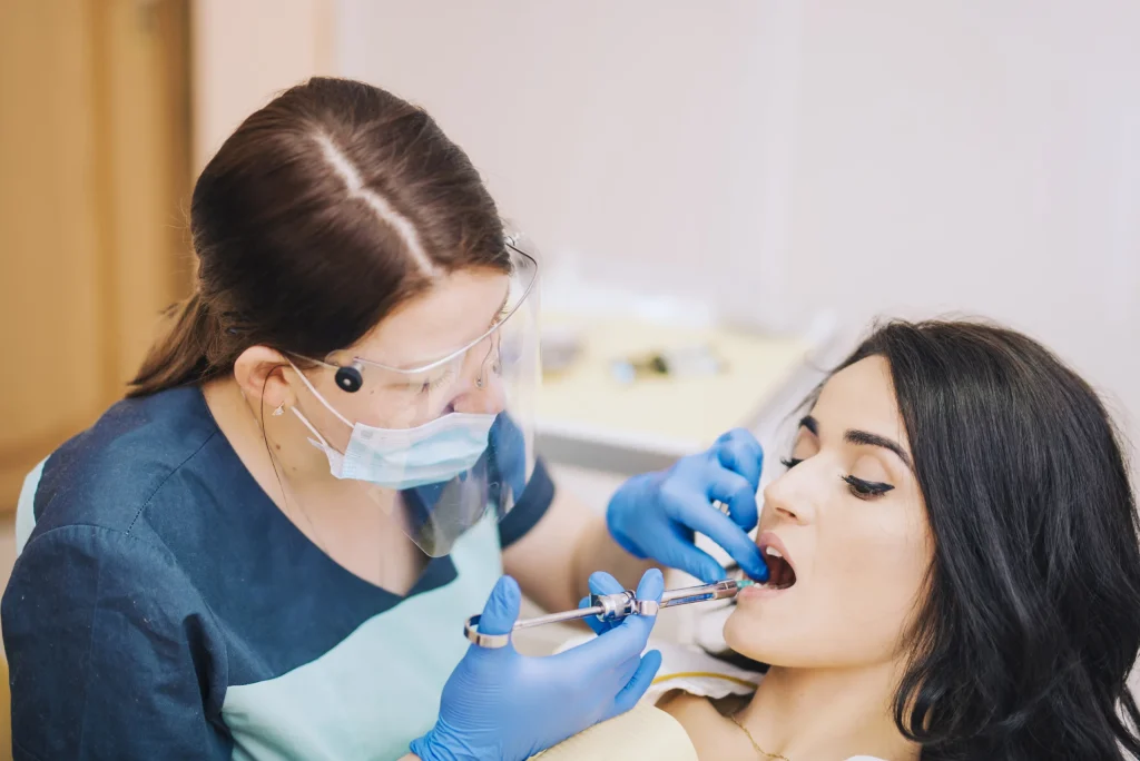 dentist-making-anesthetic-injection-patient